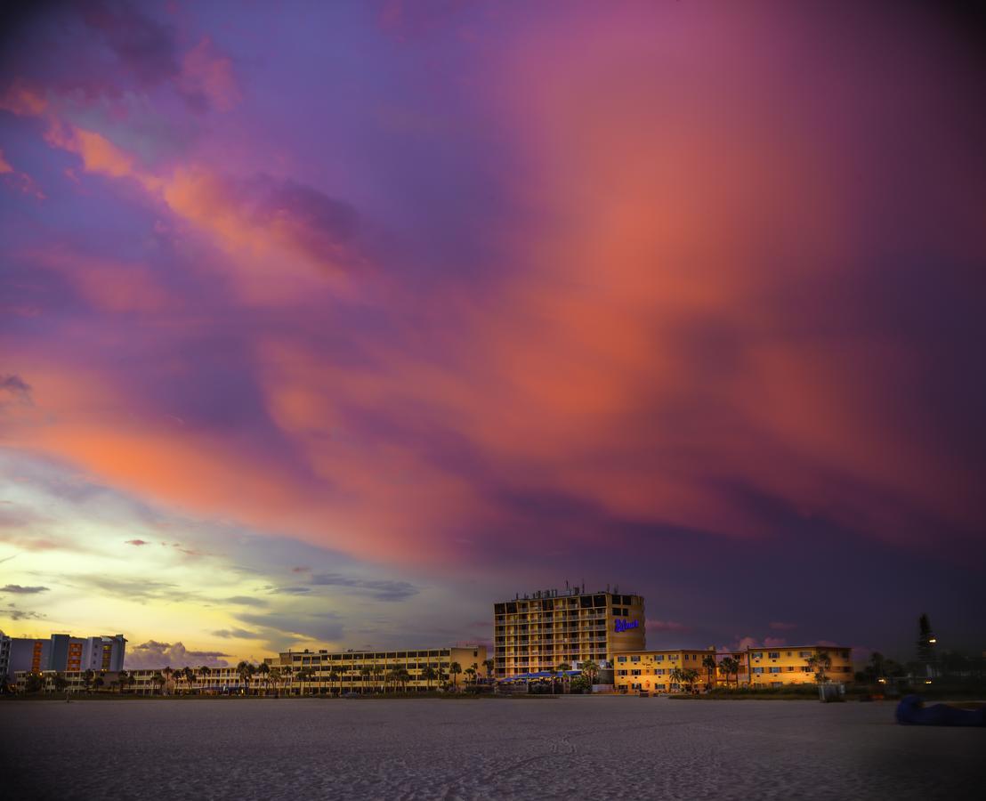 Page Terrace Beachfront Hotel Сант Пит Бич Экстерьер фото